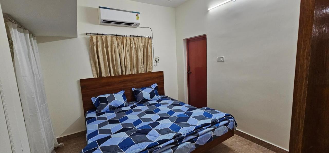 - Ac 3 Bhk Near Alrport Villa Chennai